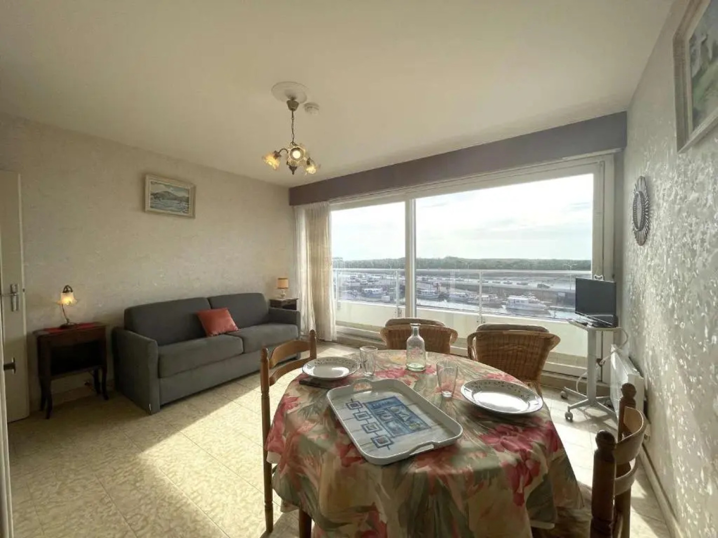 Appartement Saint-Gilles-Croix-de-Vie, 1 pièce, 2 personnes - FR-1-224-116