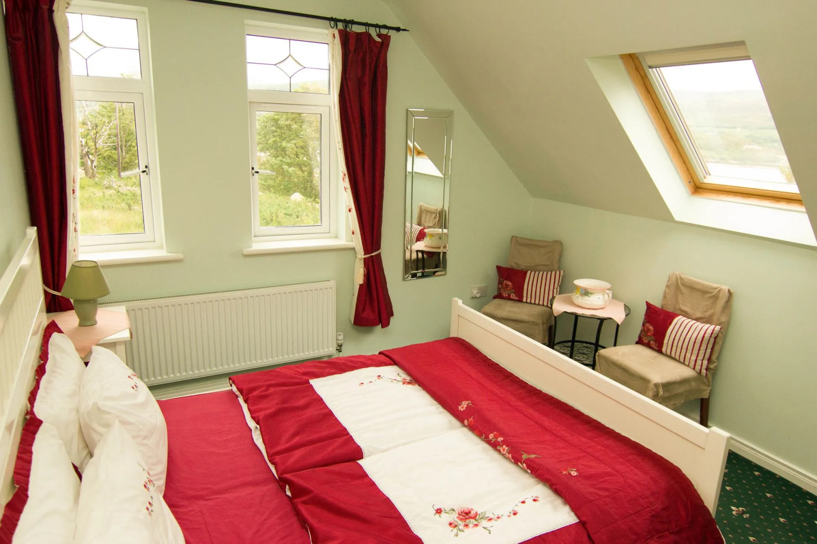 Eagles Nest Bed & Breakfast