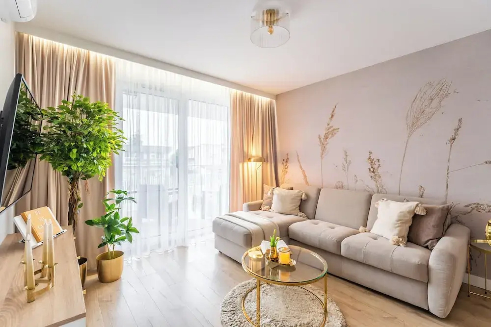 Deluxe Sand Apartment & Spa