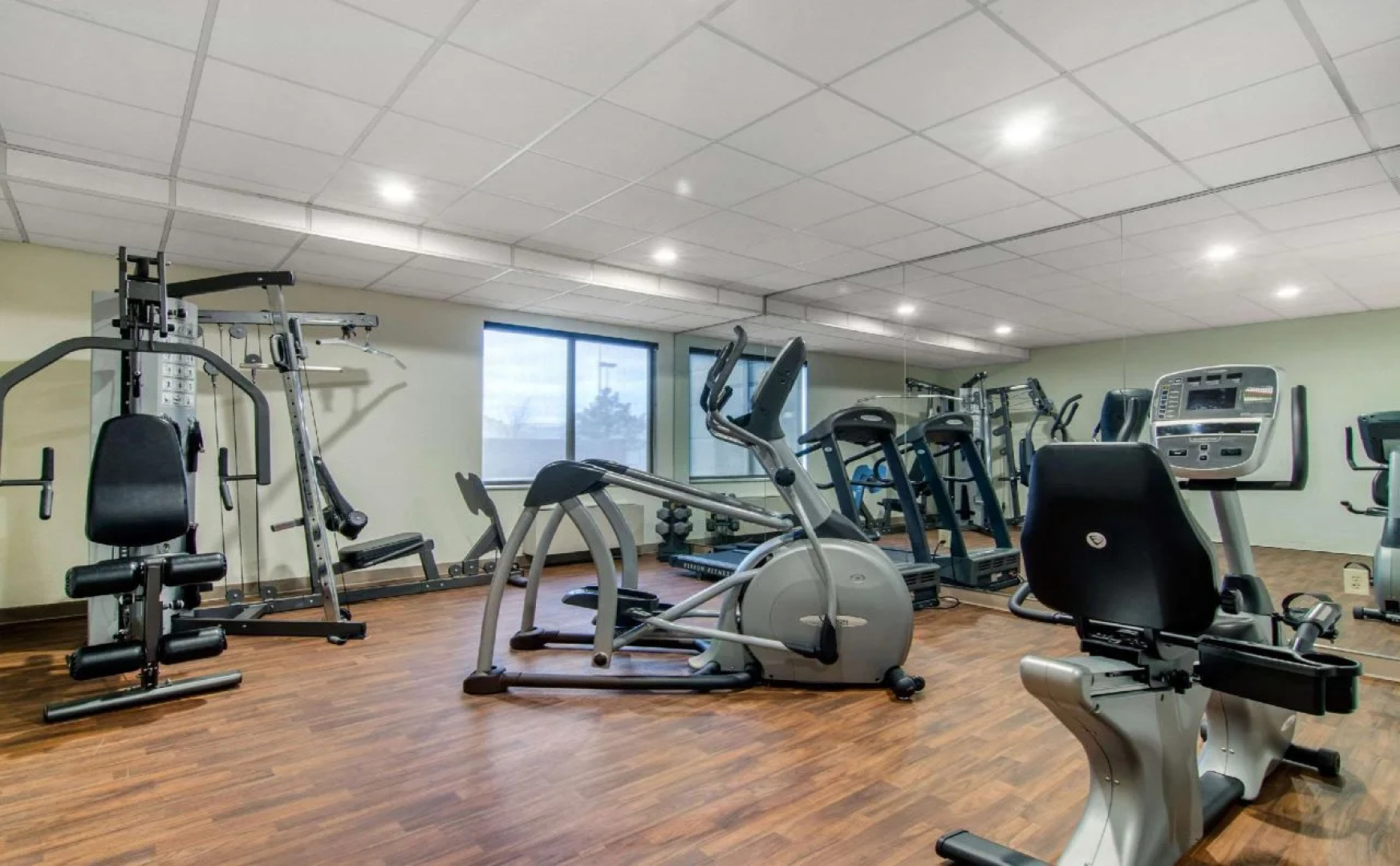 Comfort Inn & Suites Wichita Northeast