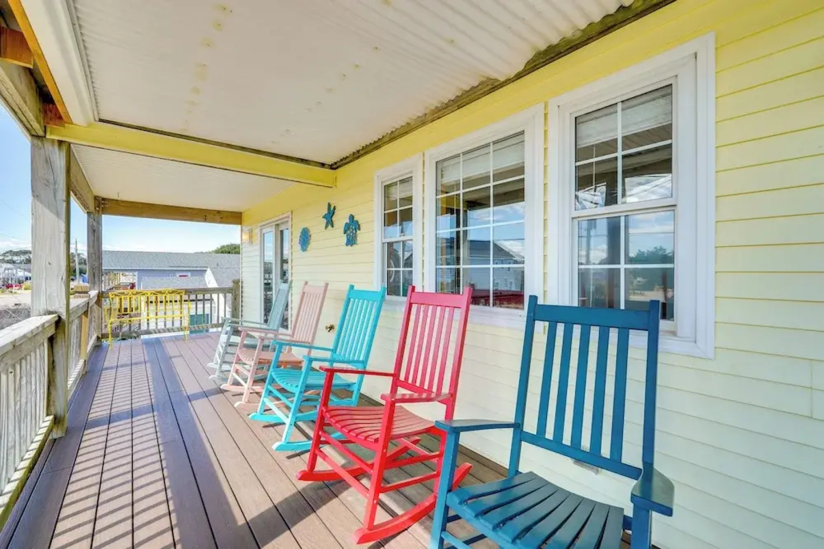 Walk to Pier: Spacious Coastal Home!