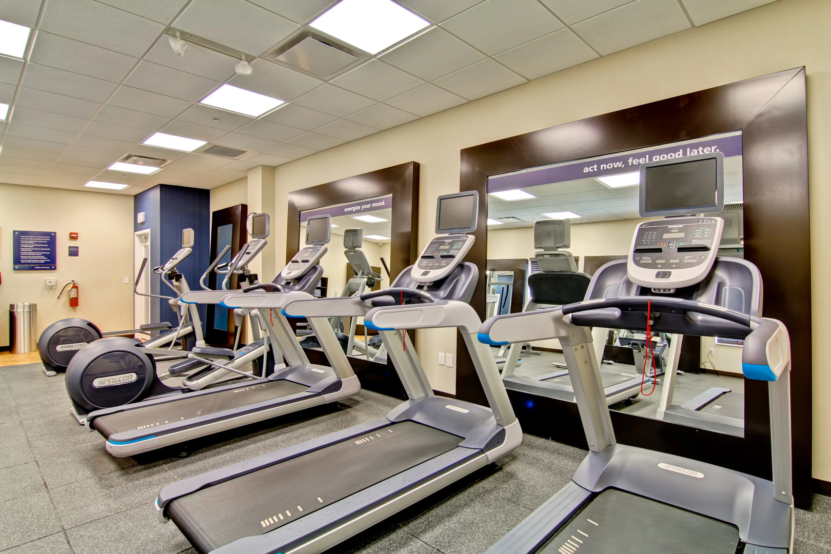 Hampton Inn & Suites Detroit/Troy