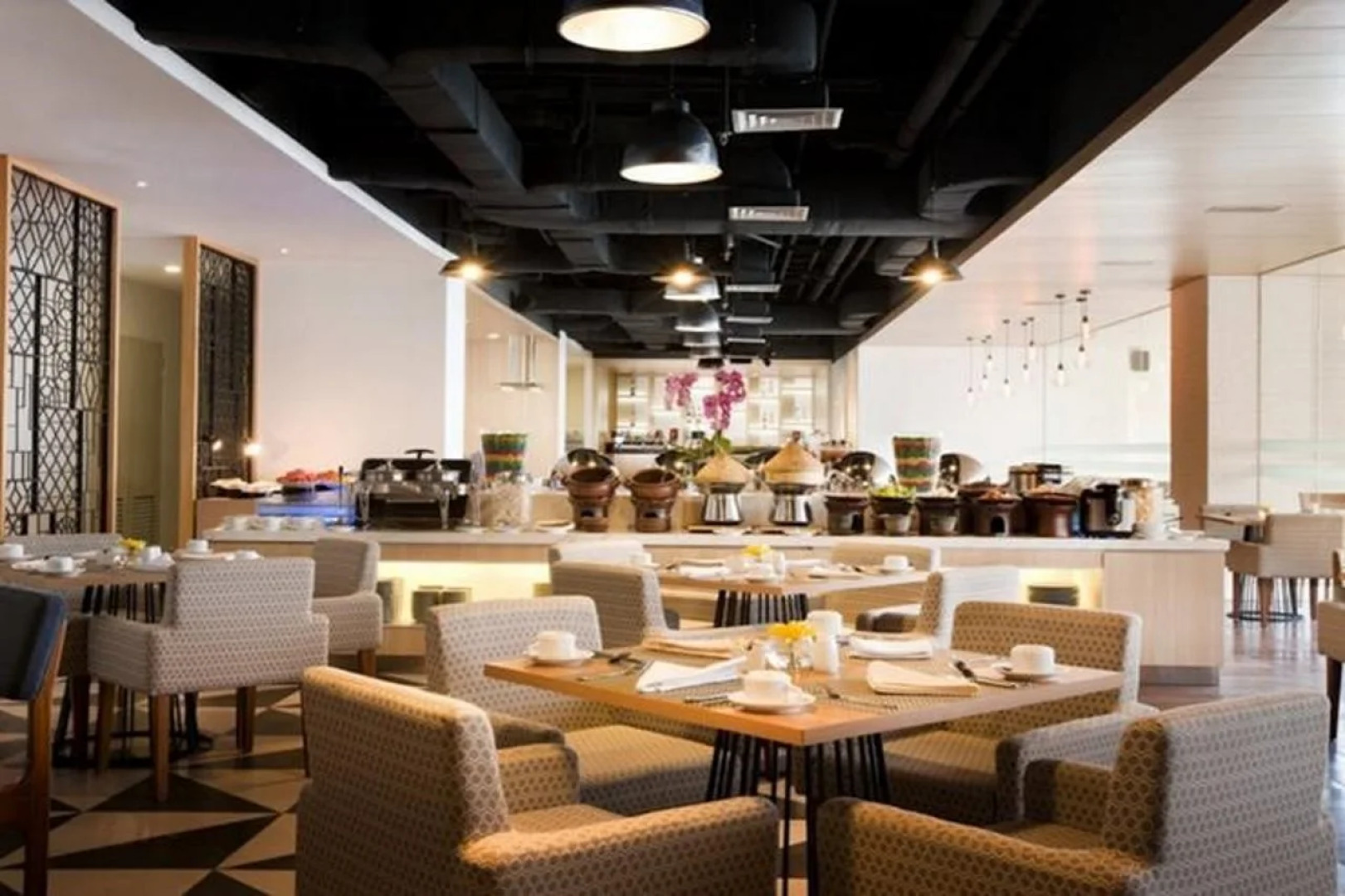 Hotel Santika Mega City Bekasi