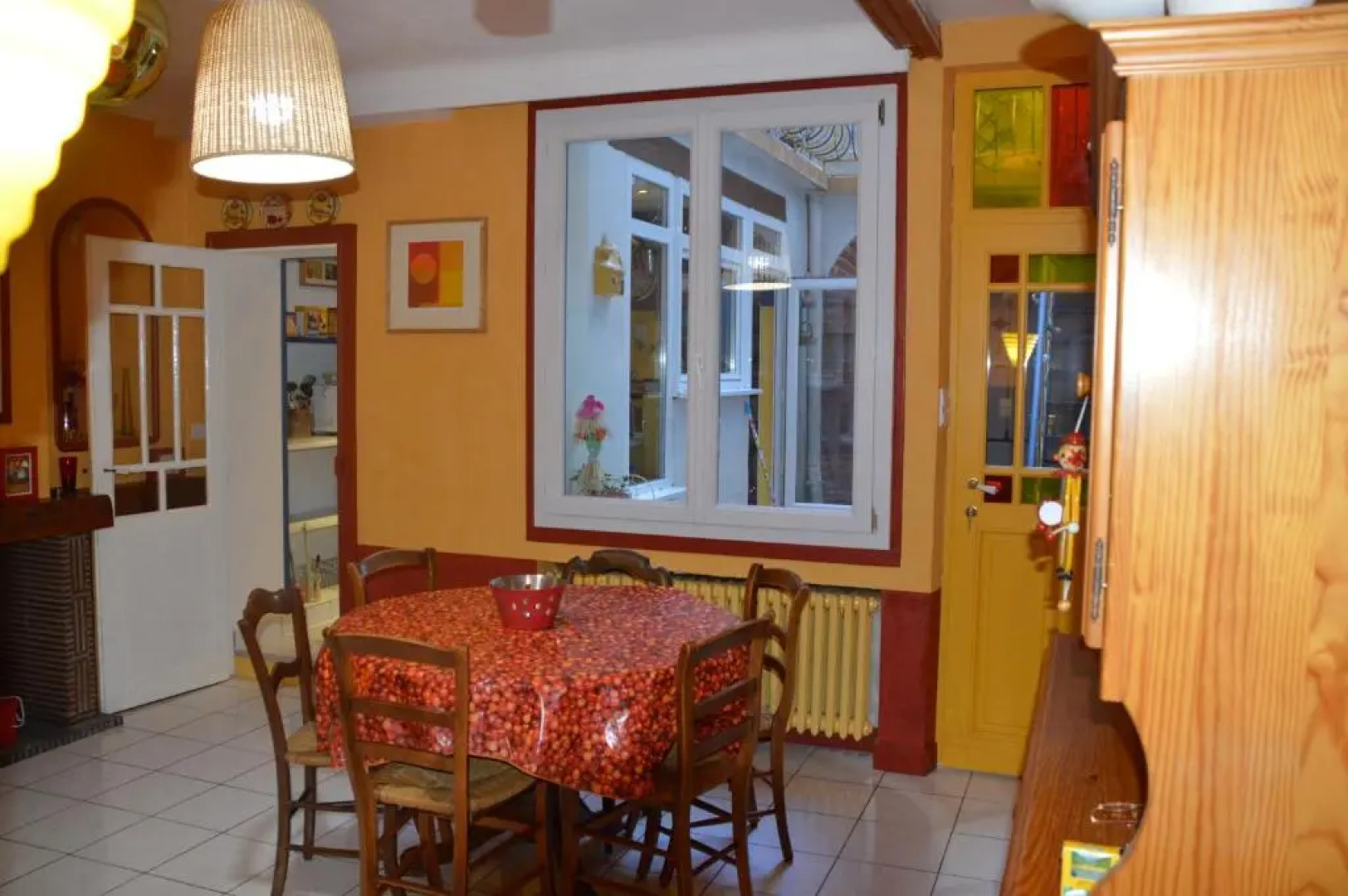 Volets Bleus et Briques Rouges