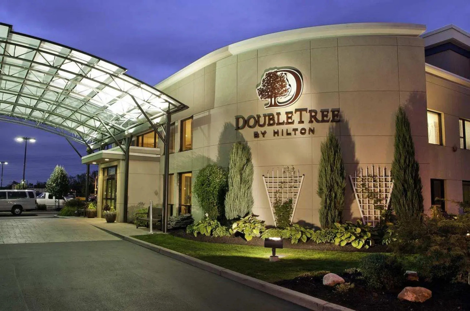 DoubleTree by Hilton Hotel Buffalo - Amherst