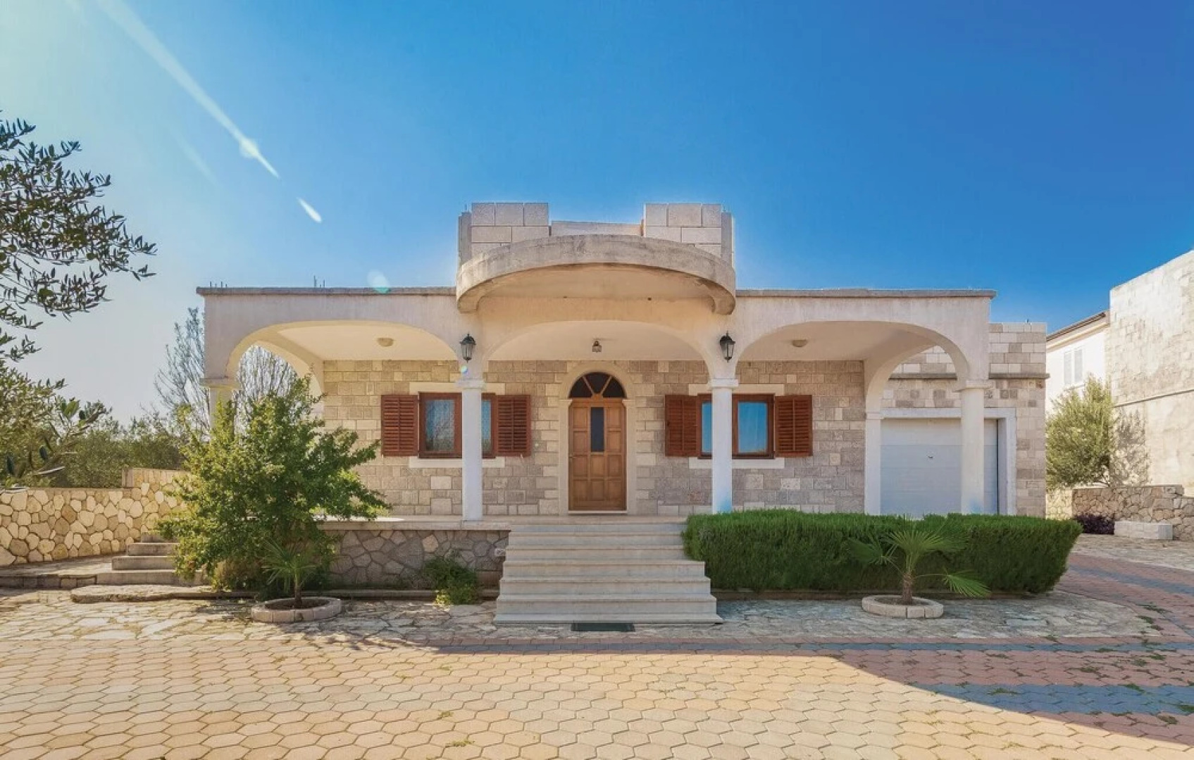 Amazing Home in Jezera With Wifi and 2 Bedrooms