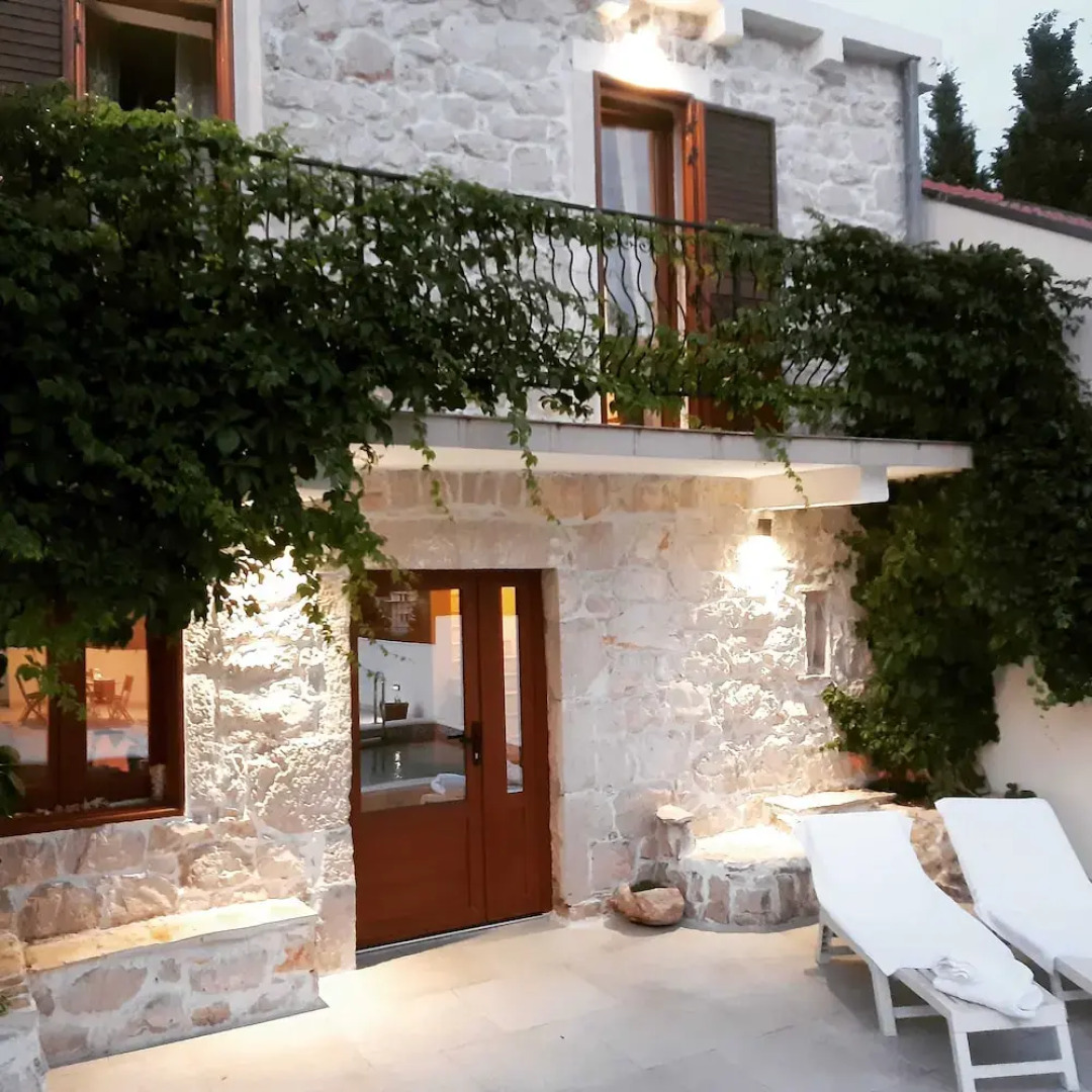 Villa Dragi, Villa With Pool and big Terrace, sea View, Peacfully and Quite