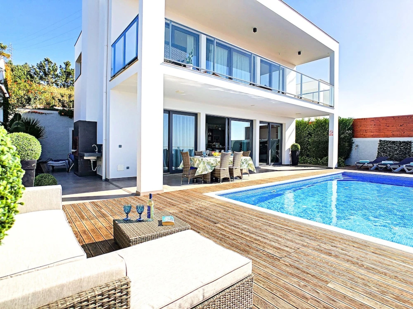 Villa Relaxing View by MHM