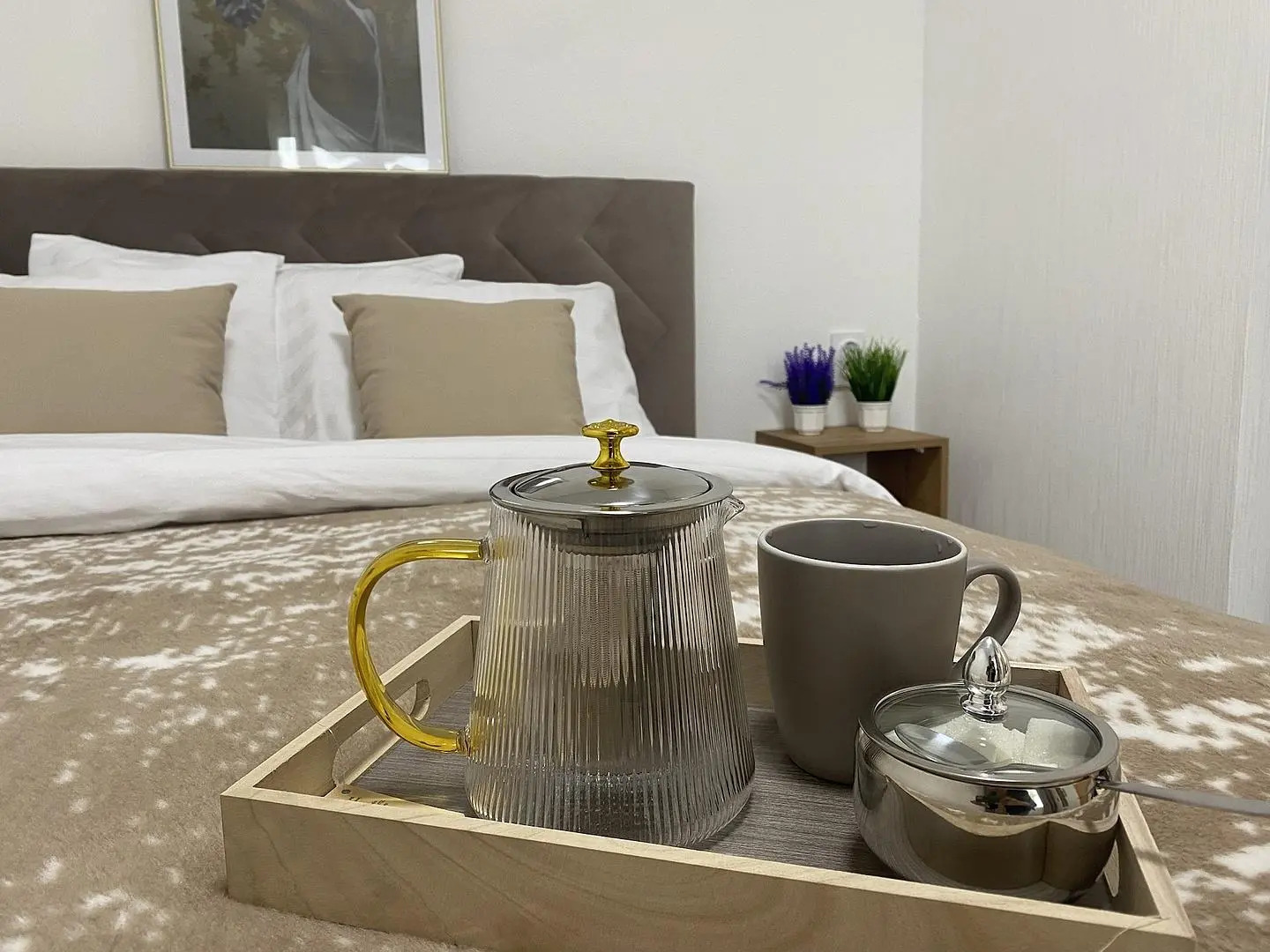 Поделам уютная квартира у арены "Трактор"