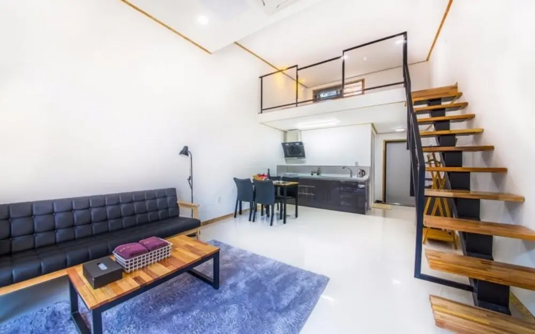 Pension The Modern Recom