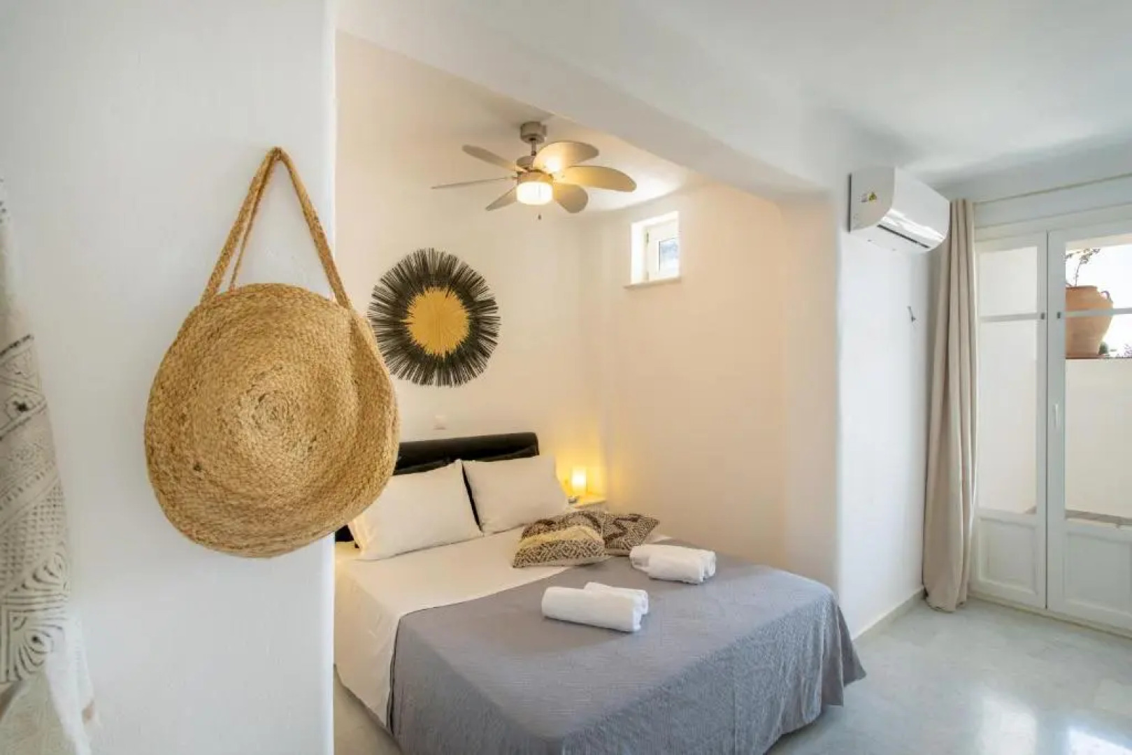 White Cliff 4 - Cycladic Home