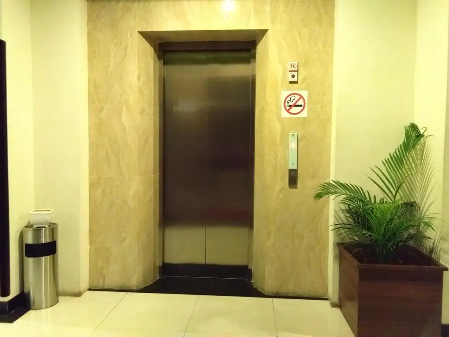 Hotel Candi Indah - Akpol Semarang