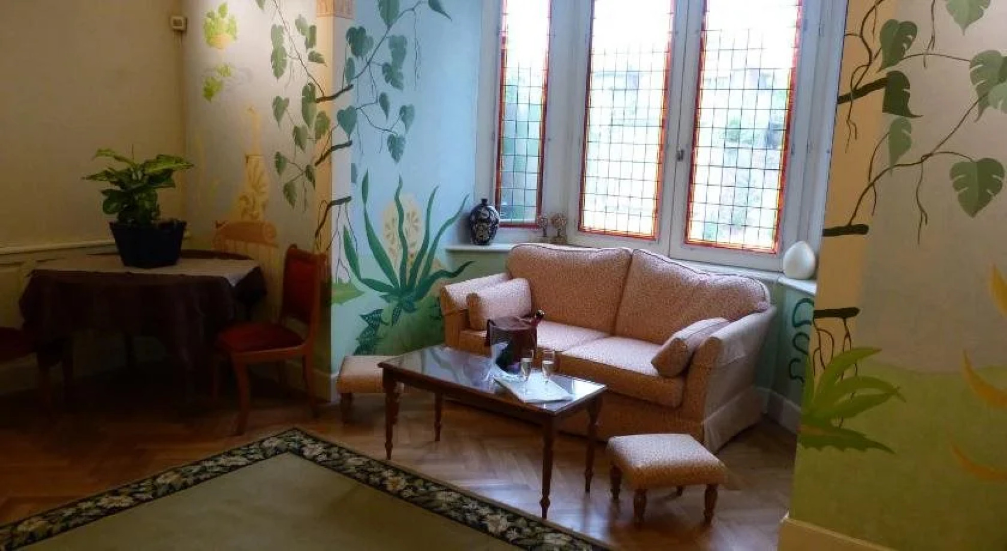 Logis Hotel Restaurant La Tour de Ciron