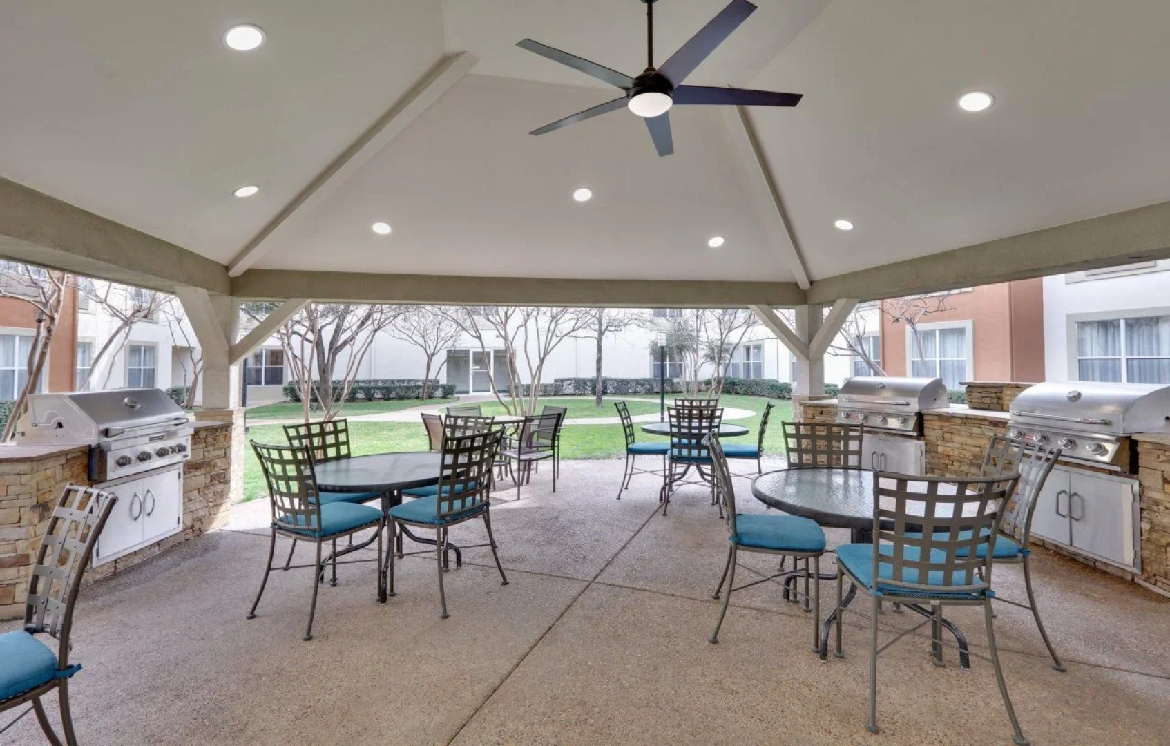 Candlewood Suites Market Center by IHG