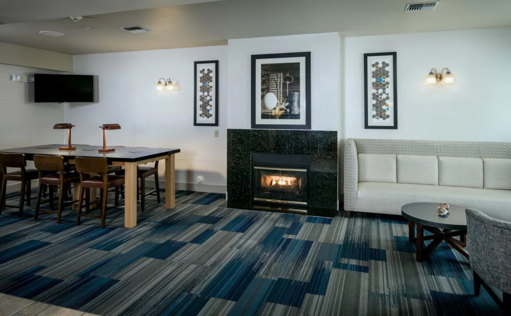 Holiday Inn Express Corvallis-On the River by IHG