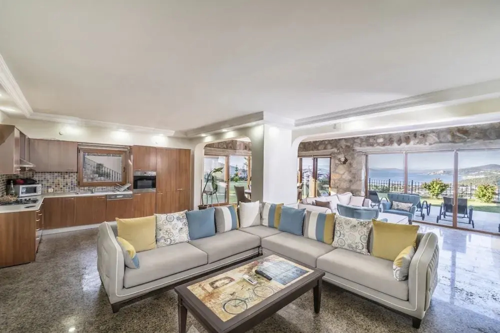 Villa Torba Bay by EvTatilim