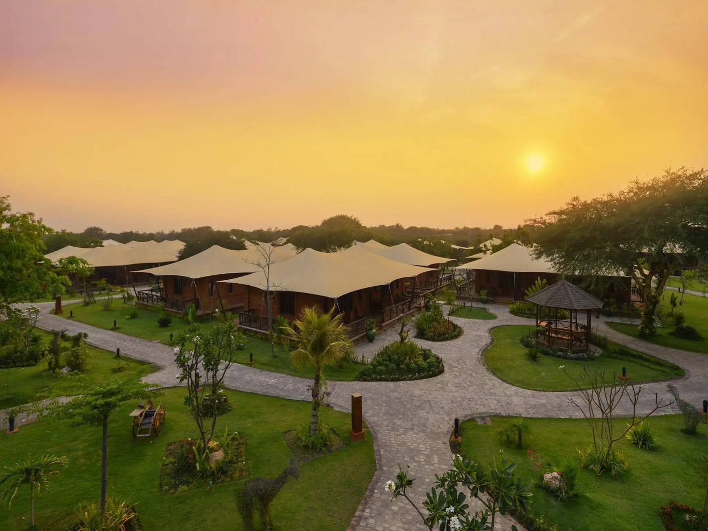 Bagan Lodge