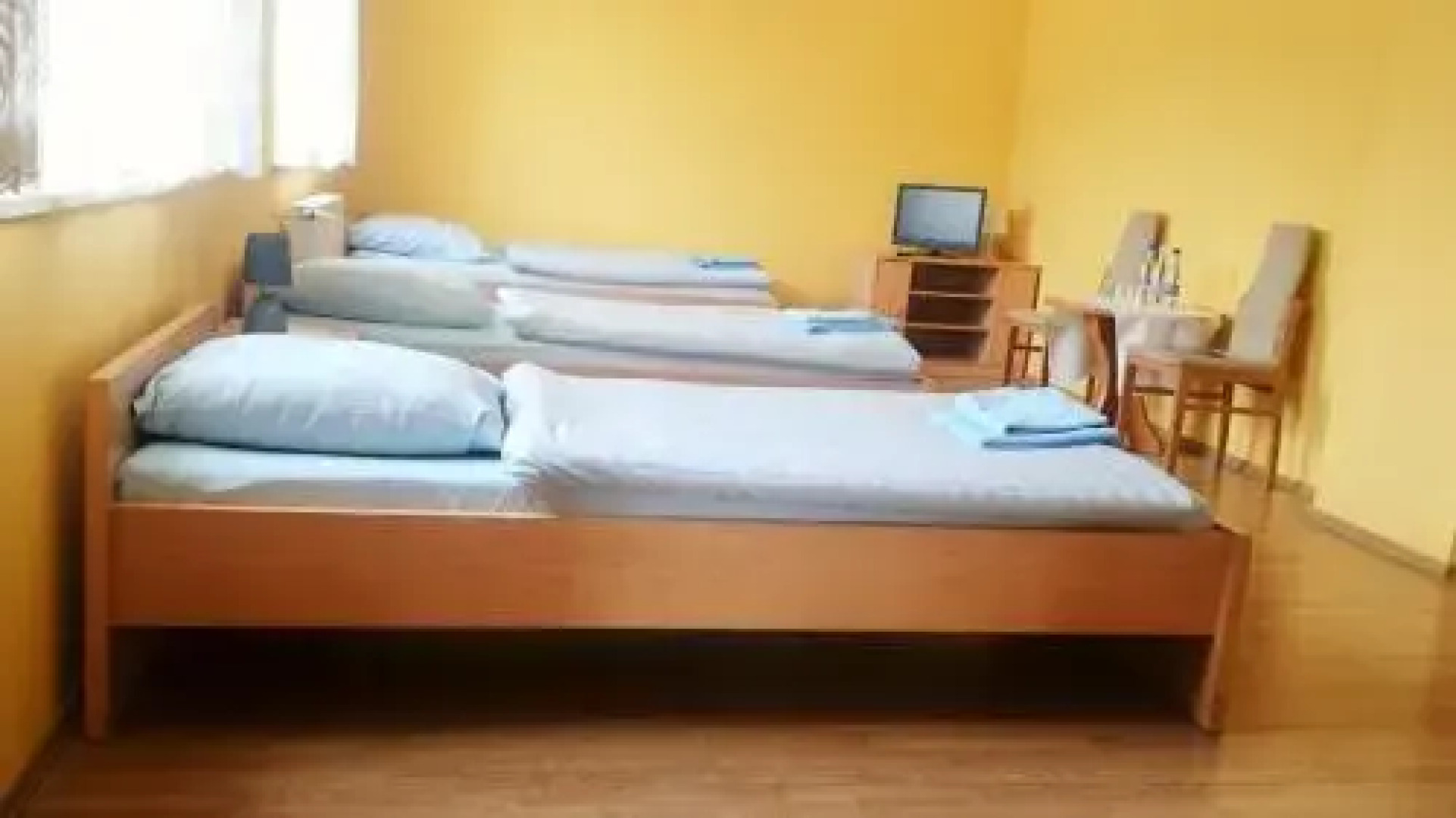 Tawerna "Cicha Przystań"