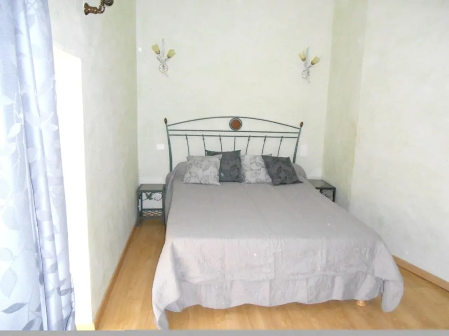 House With 2 Bedrooms in Peyrusse le Roc, With Enclosed Garden