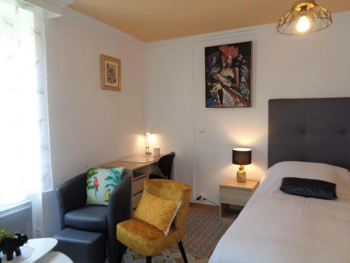 Gîte Roanne, 2 pièces, 2 personnes - FR-1-496-237