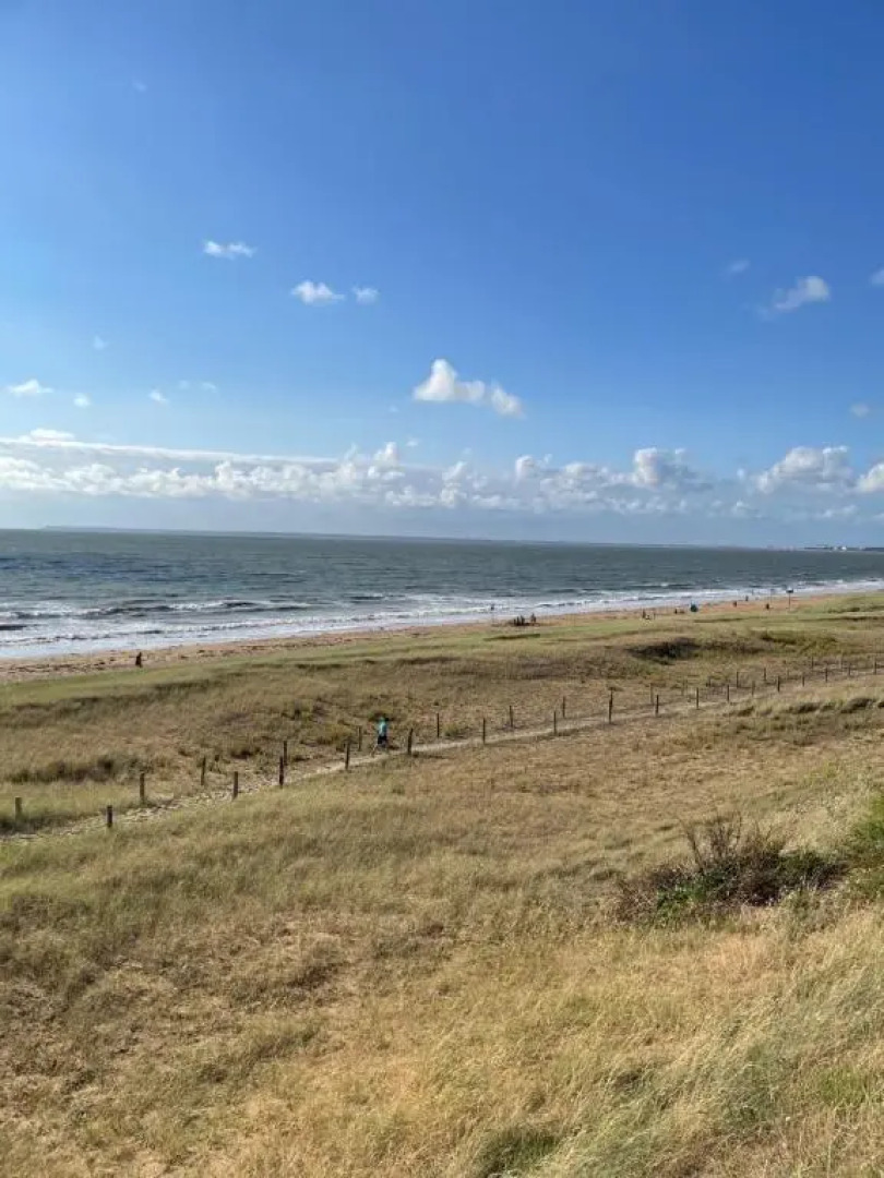 Appartement rénové dans villa d'exception face à la mer