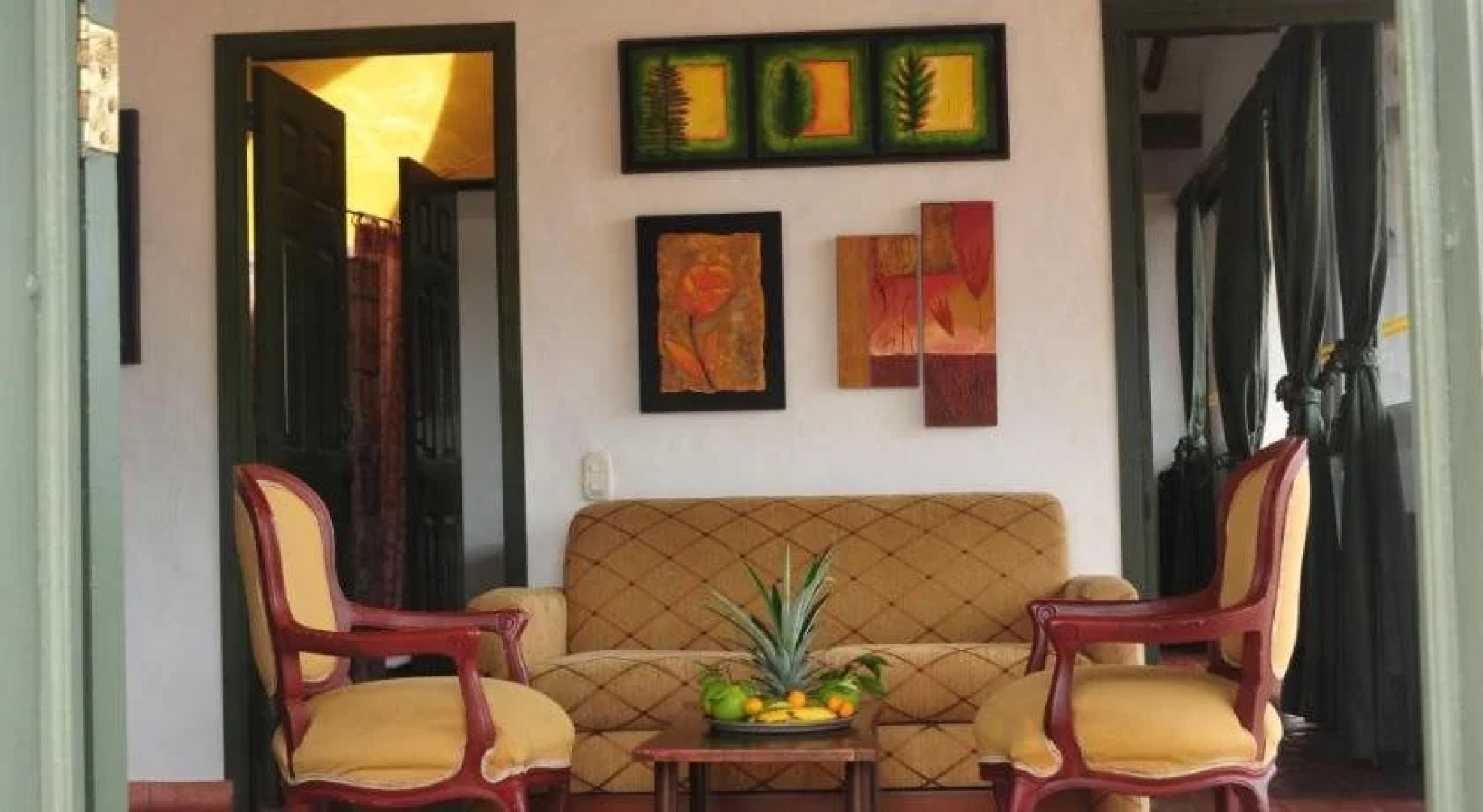 Hotel Mision Santa Barbara