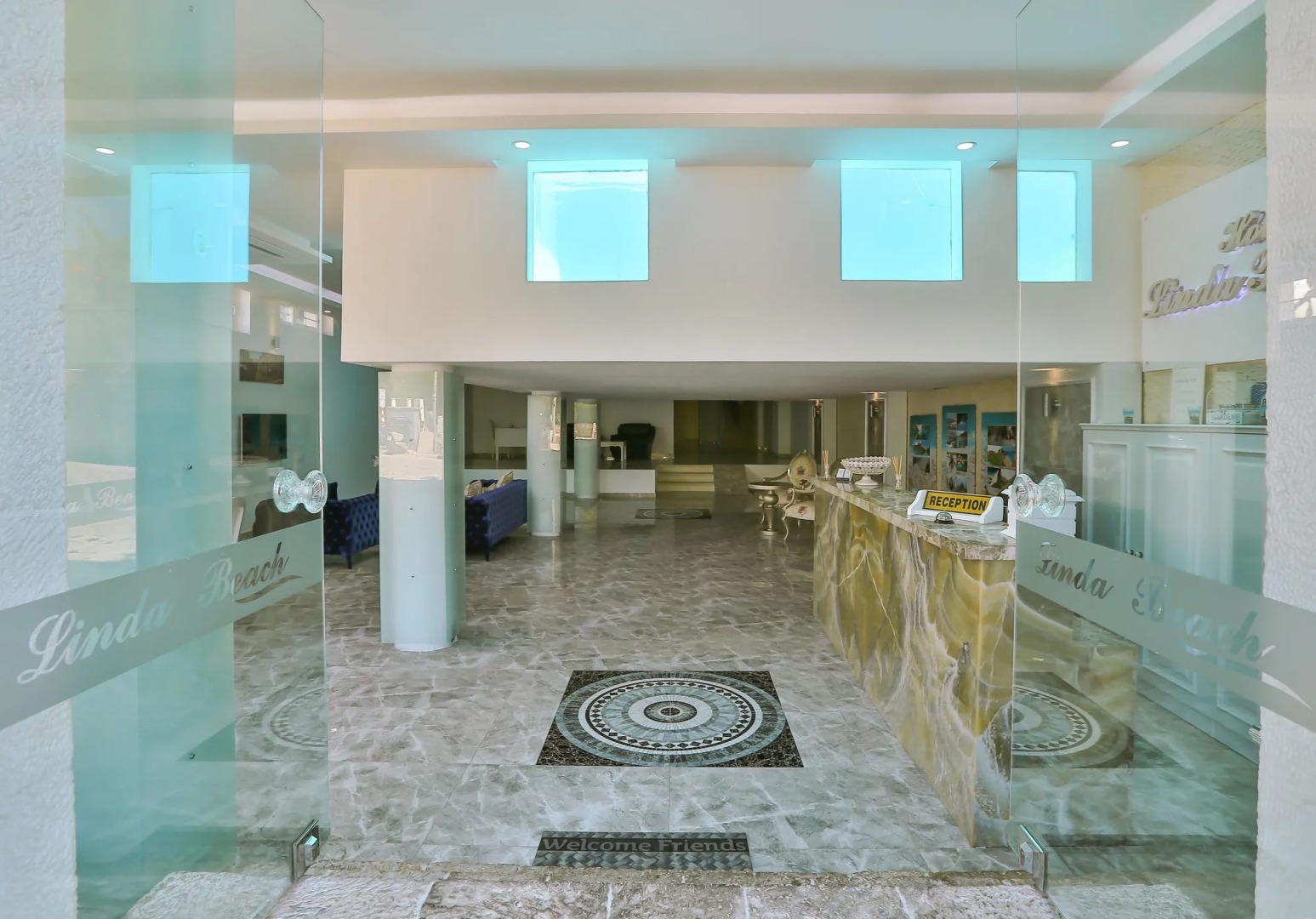 Отель Linda Beach