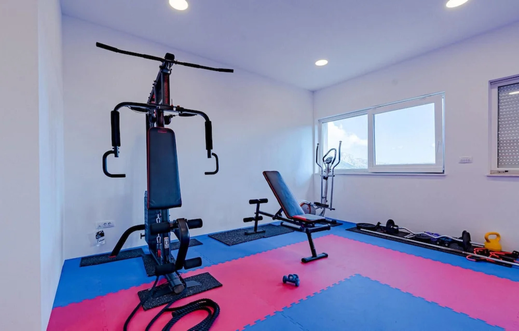 Beautiful Home in Zrnovo With 4 Bedrooms, Wifi and Outdoor Swimming Pool