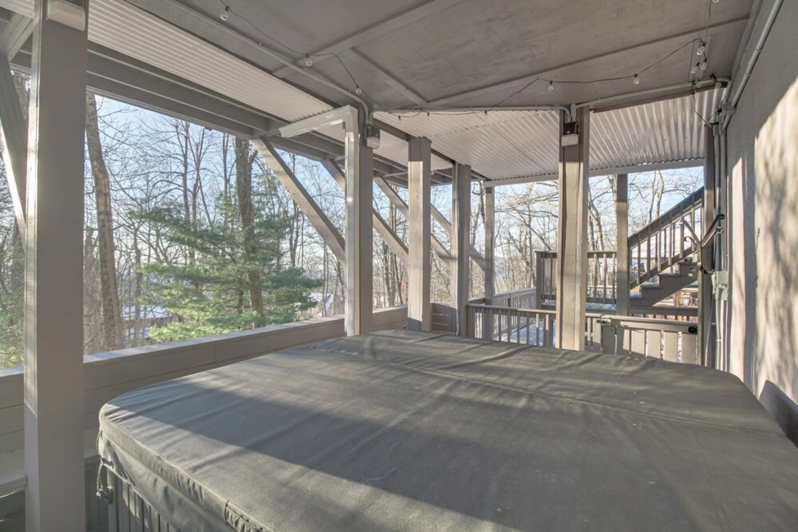 Rustic Getaway With Fireplace - Walk to Slopes!