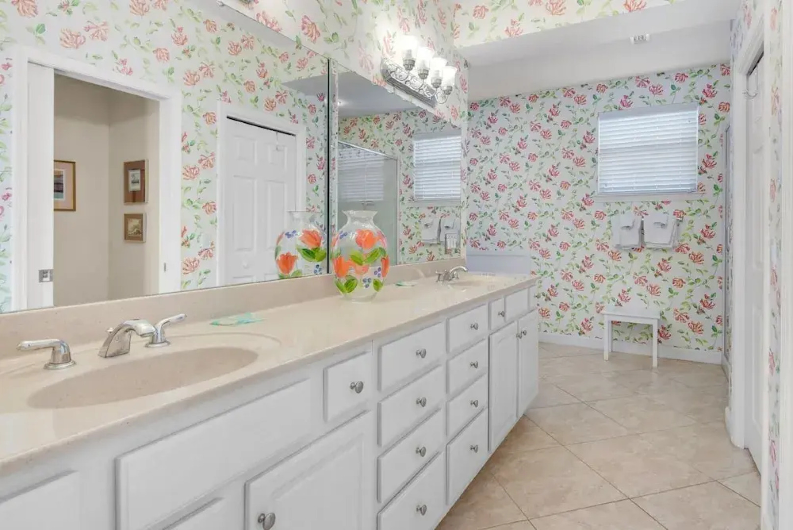 Portside S "beauty And The Beach" 3 Bedroom Townhouse by RedAwning