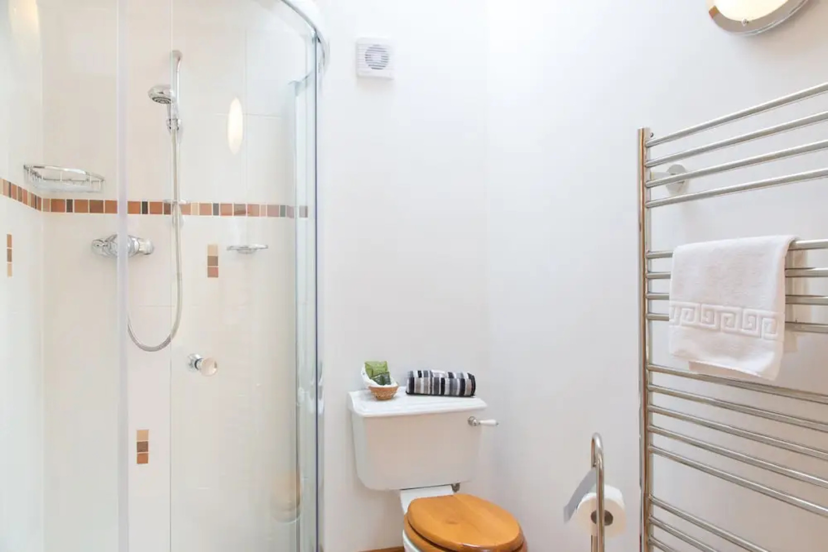 Bovisand Lodge Holiday Park, Beachside Location & Indoor Heated Pool