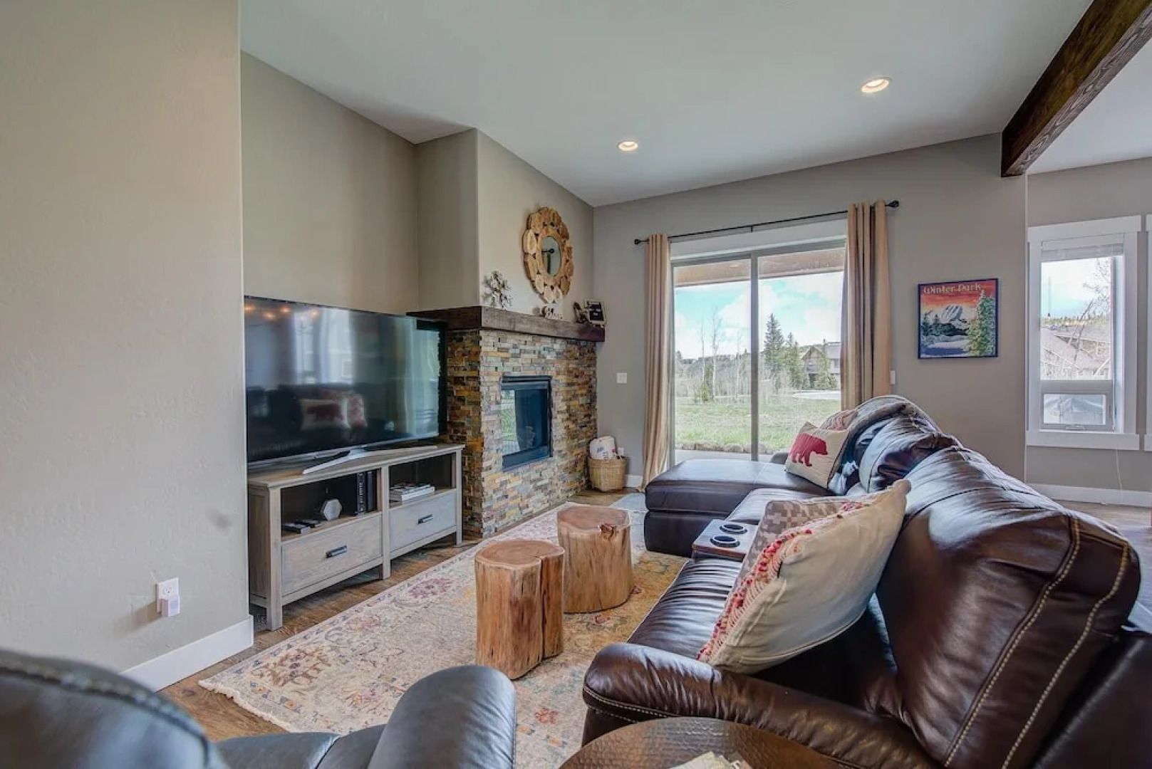 Mountain Getaway Stunning Views HOT TUB