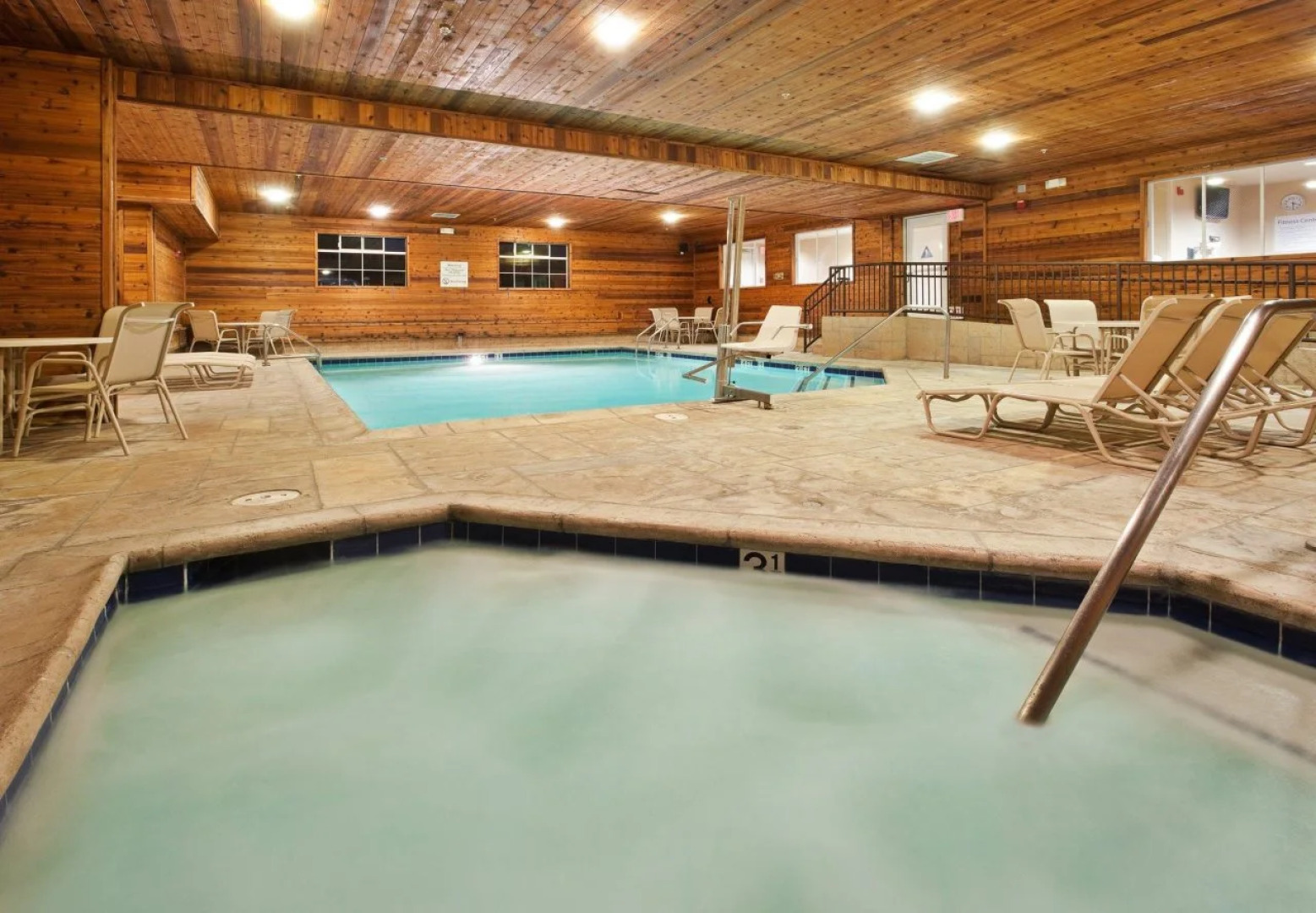 Holiday Inn Express & Suites Watsonville by IHG