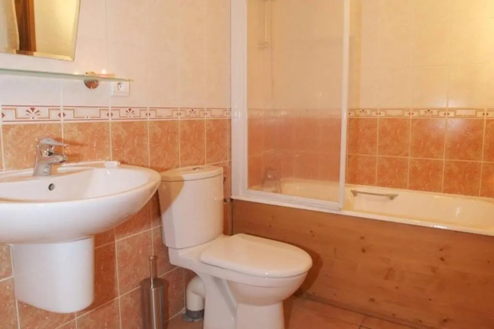 Chalet Amitie near supervised lake, 100 m slopes, multi-activity pass FREE