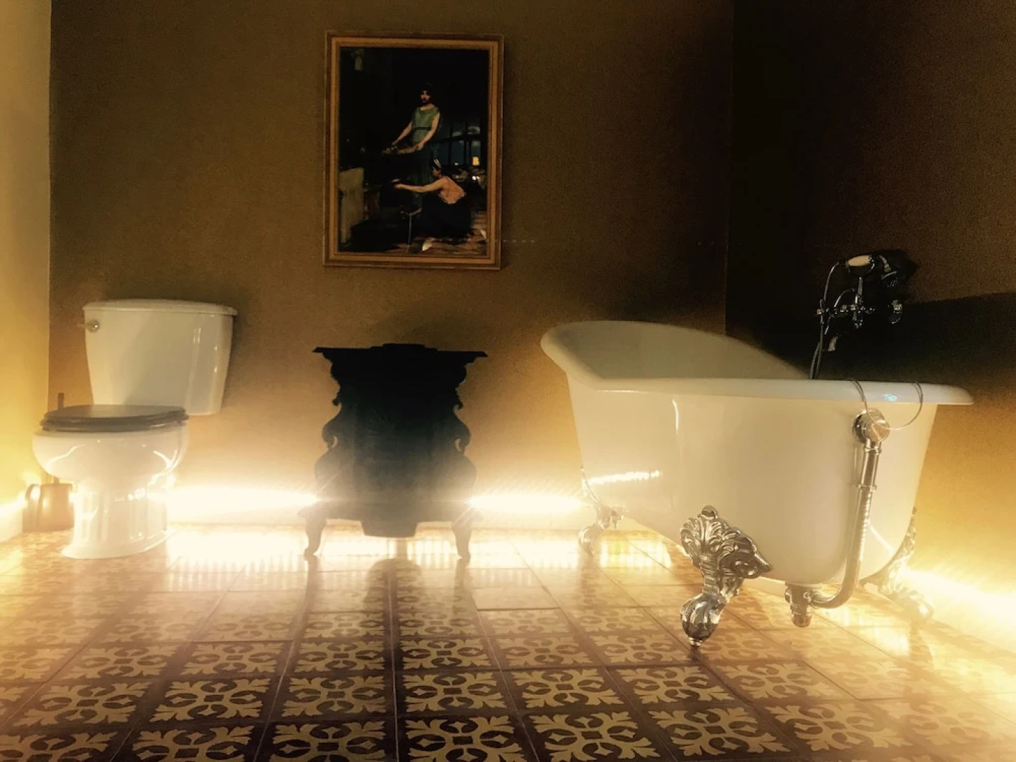 LUXa Charmhouse Hotel