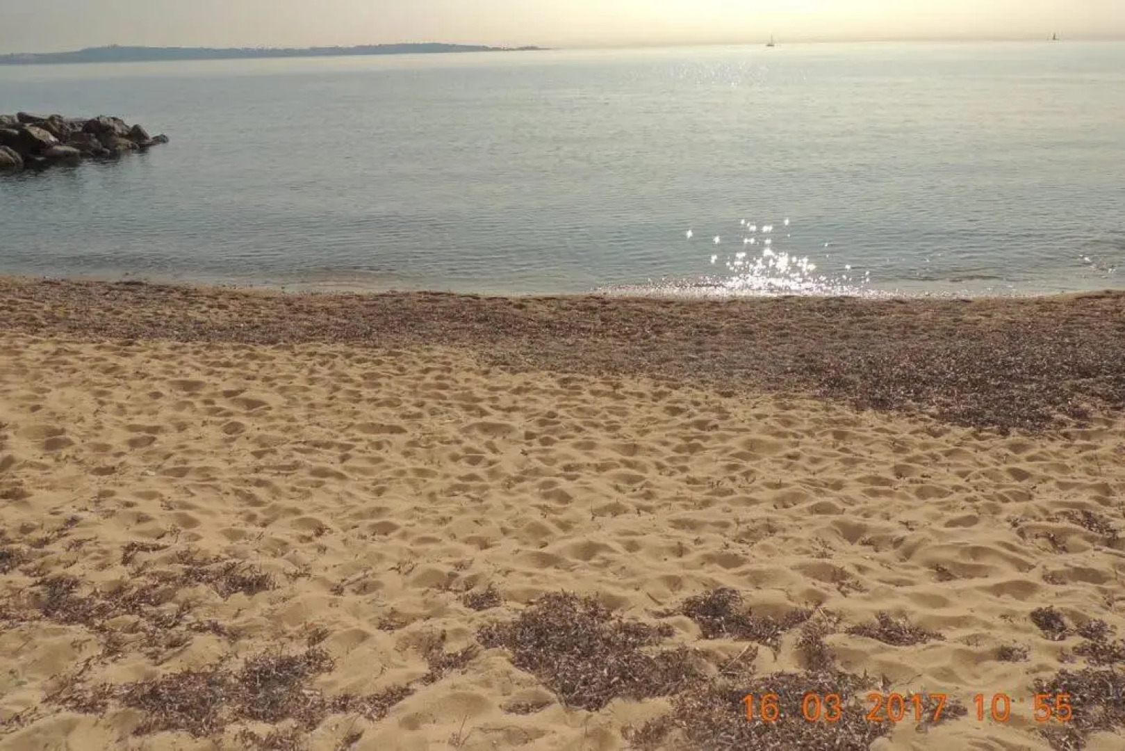 STUDIO STANDING VUE MER 2 PERS. 5 min.CANNES