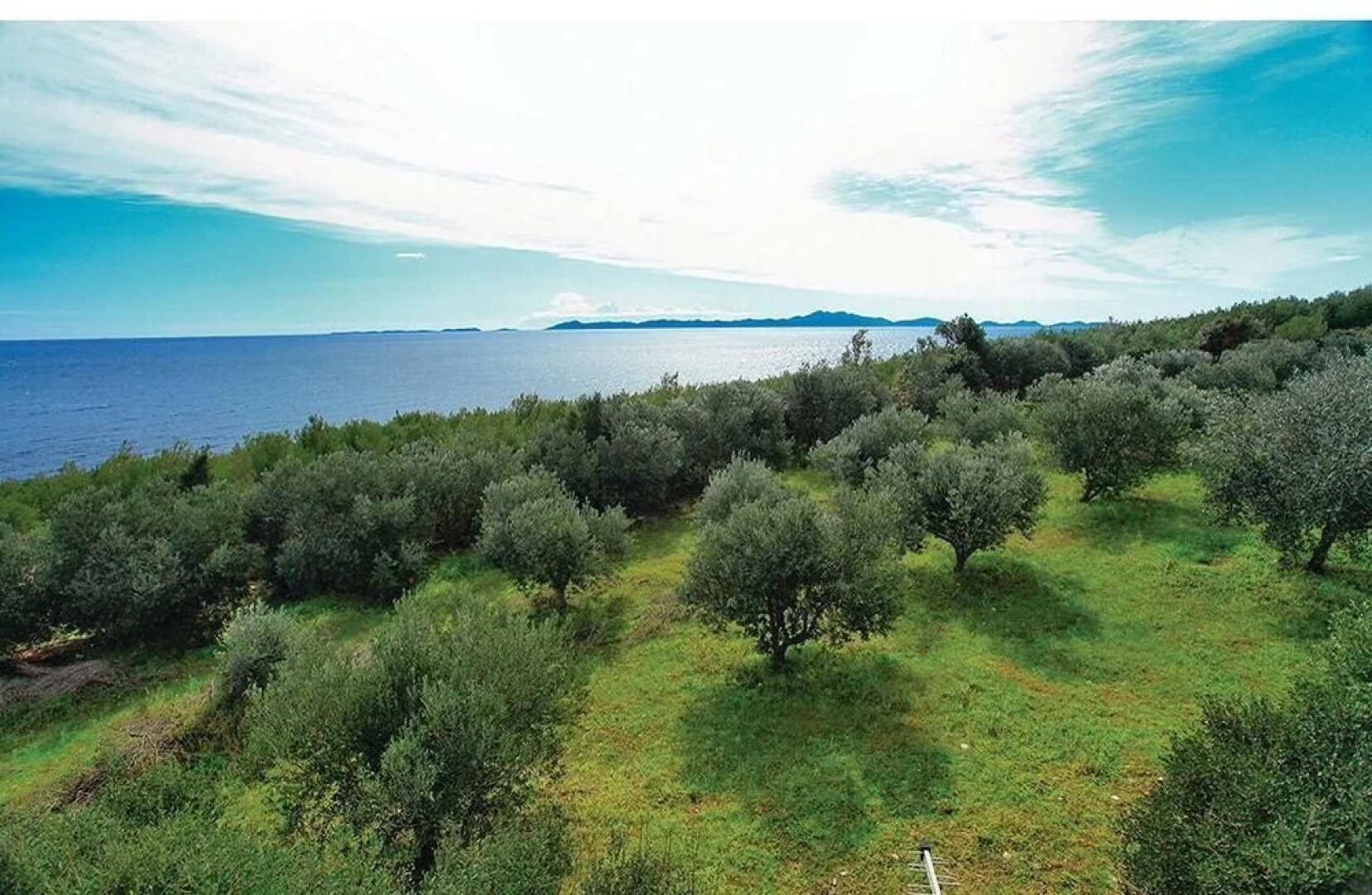 Beautiful Home in Smokvica With 4 Bedrooms and Internet