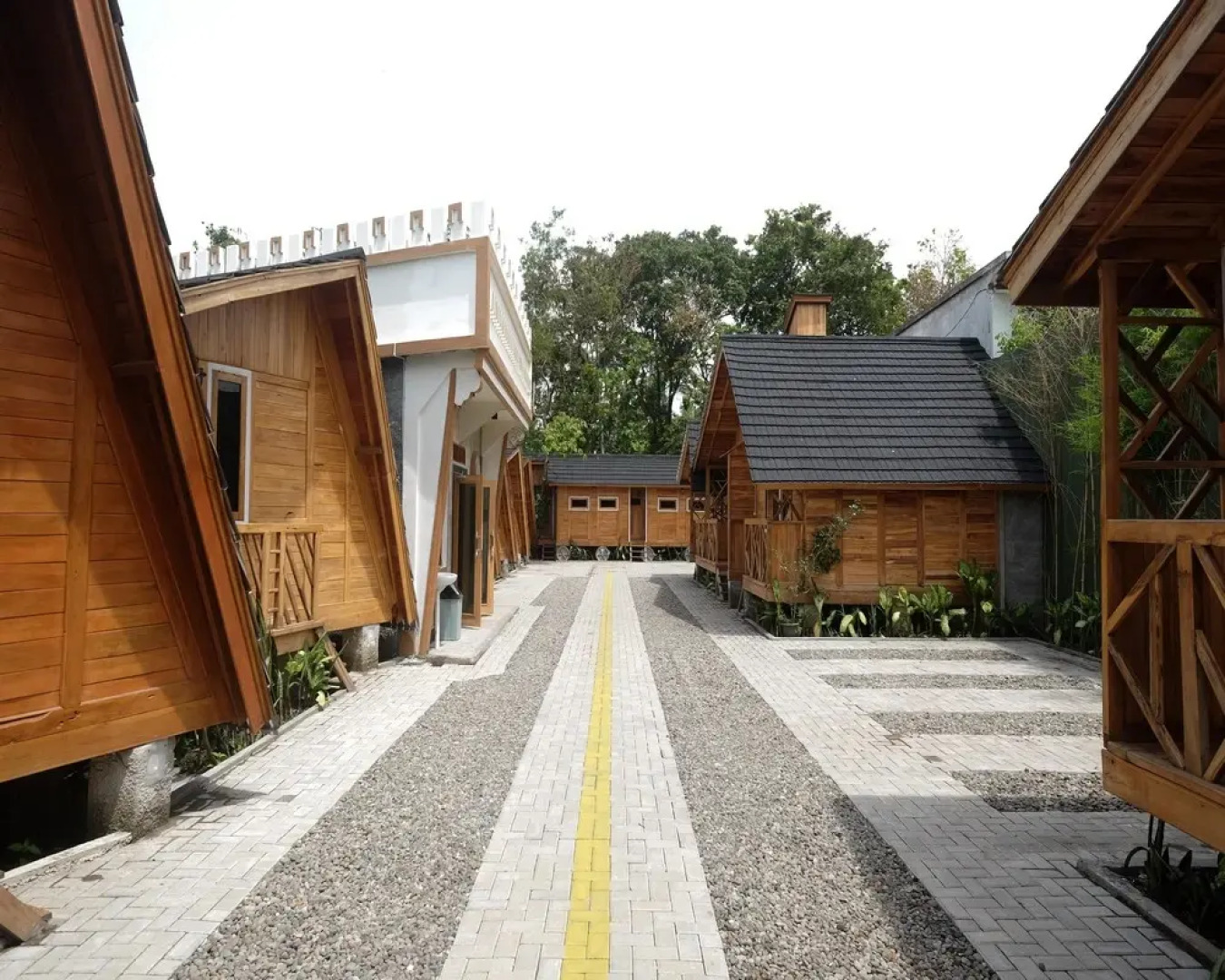 Urbanview Villa Kolopaking Kebumen by RedDoorz