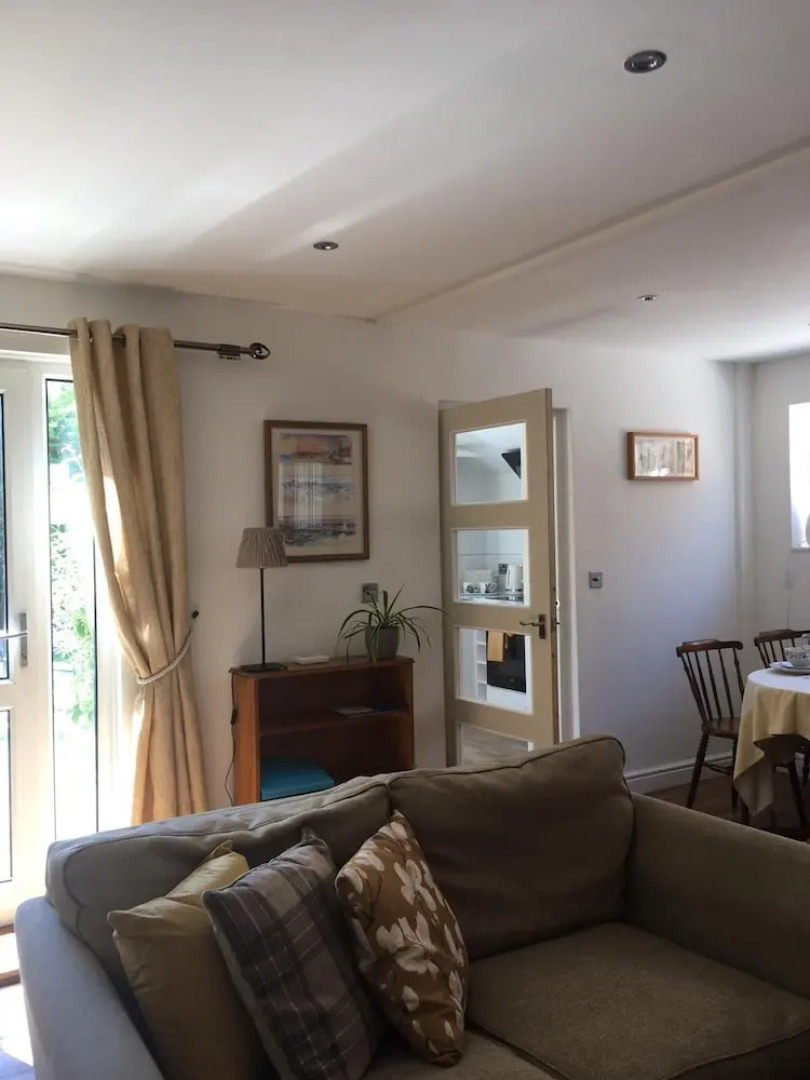 Immaculate 2-bed Fishermans Cottage in Birchington