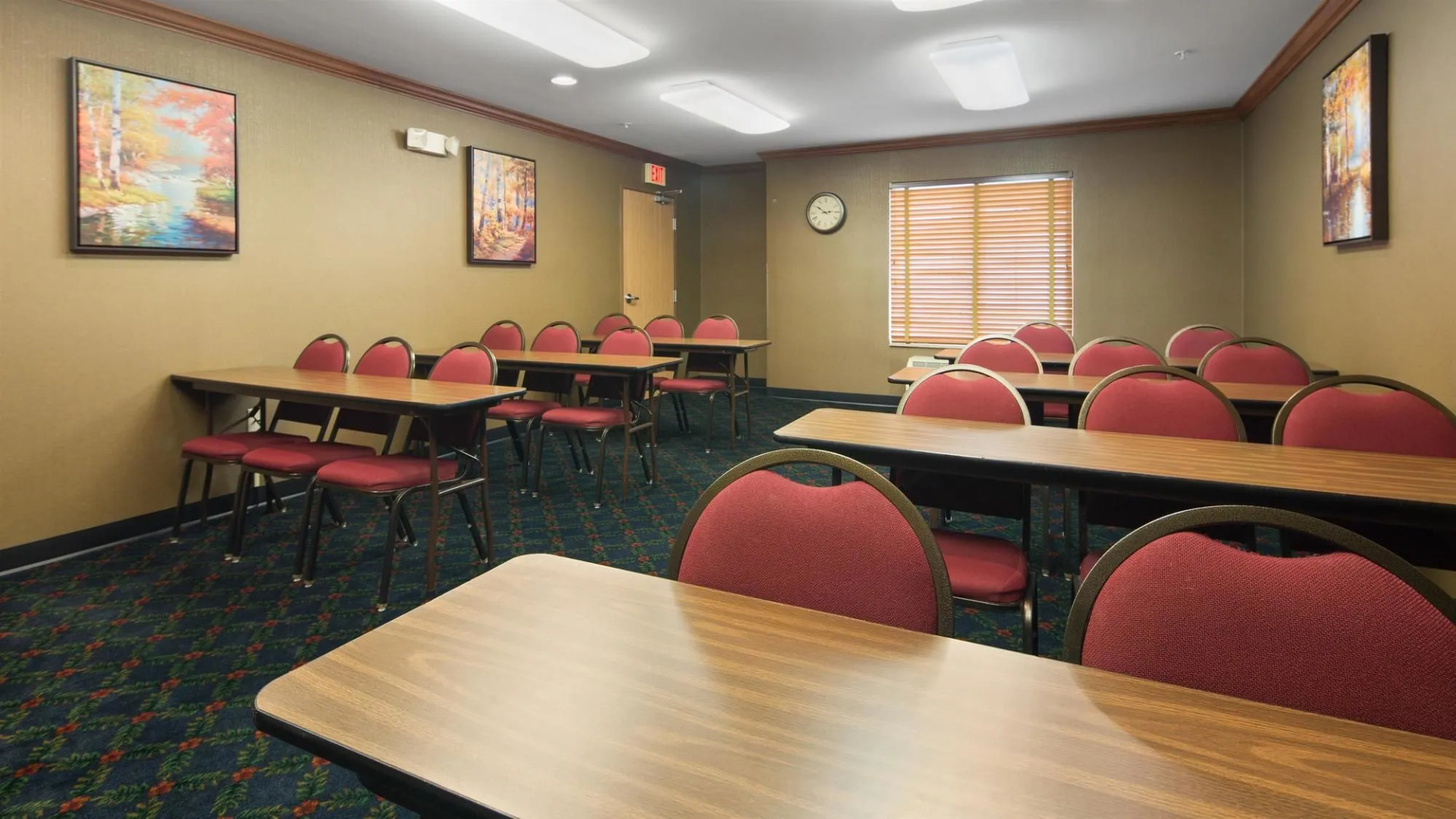 Best Western Legacy Inn & Suites Beloit/South Beloit