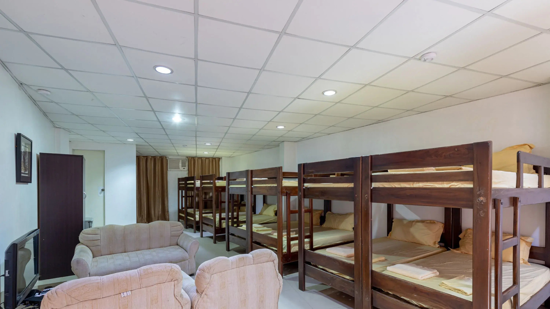 Marand Family Resort