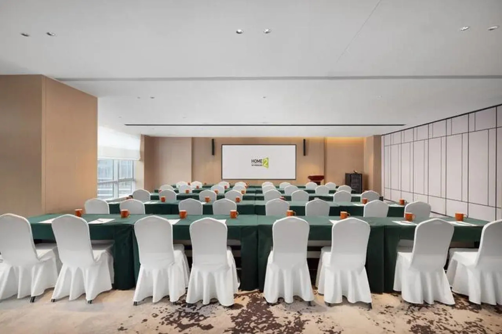 HOME2 SUITES BY HILTON Jingjiang Binjiang New Town