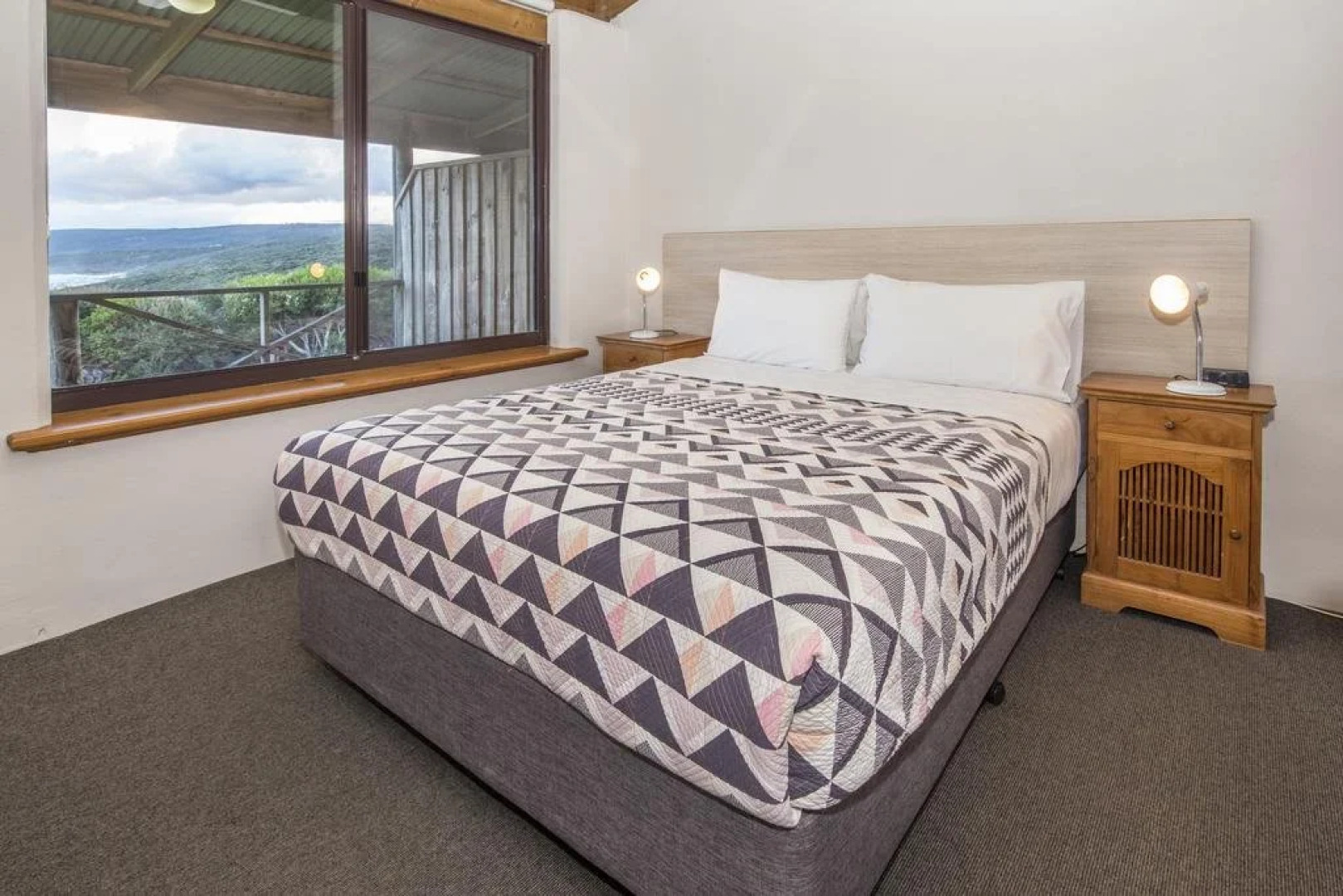 Chandlers Smiths Beach Villas