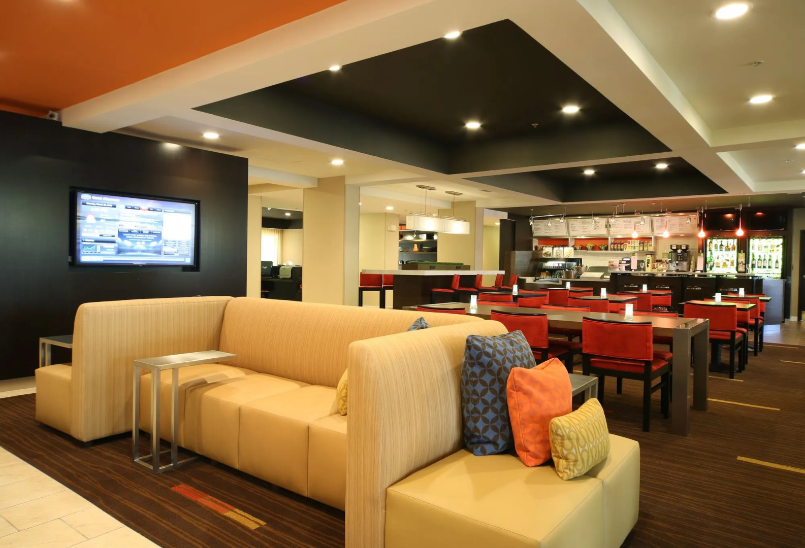 Courtyard by Marriott Dayton North