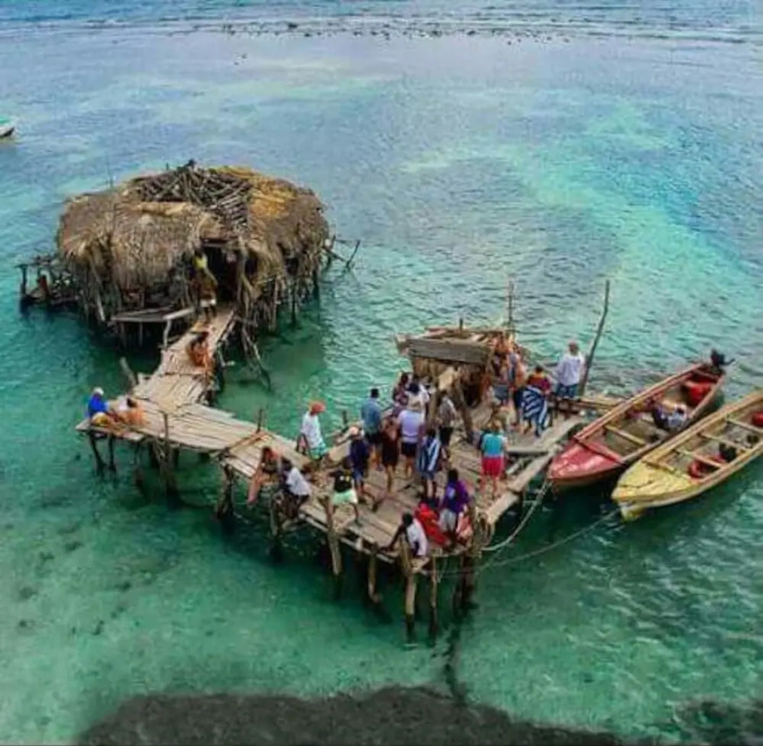 Rock Side Beach Villa