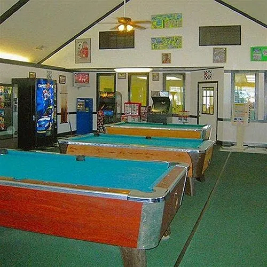 American Quality Lodge