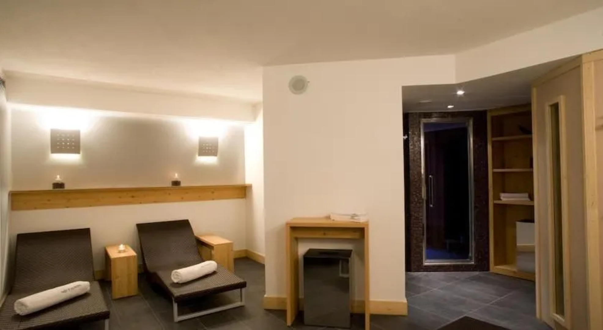 Nei Y Suredl NeveSole