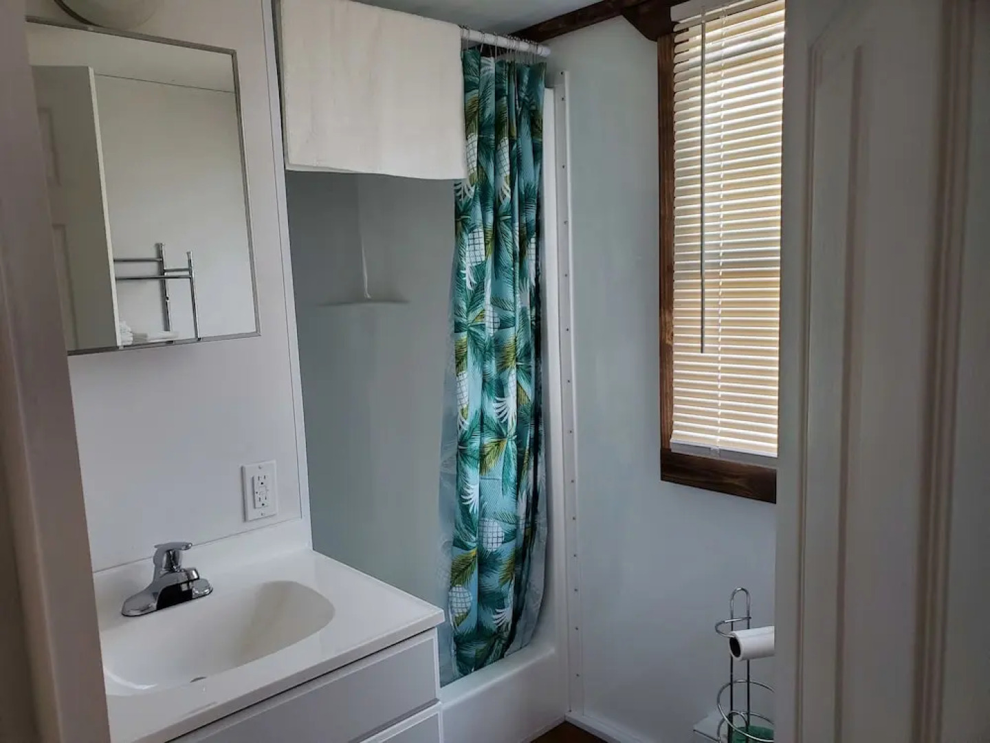 Old Wooden Bridge Resort and Marina