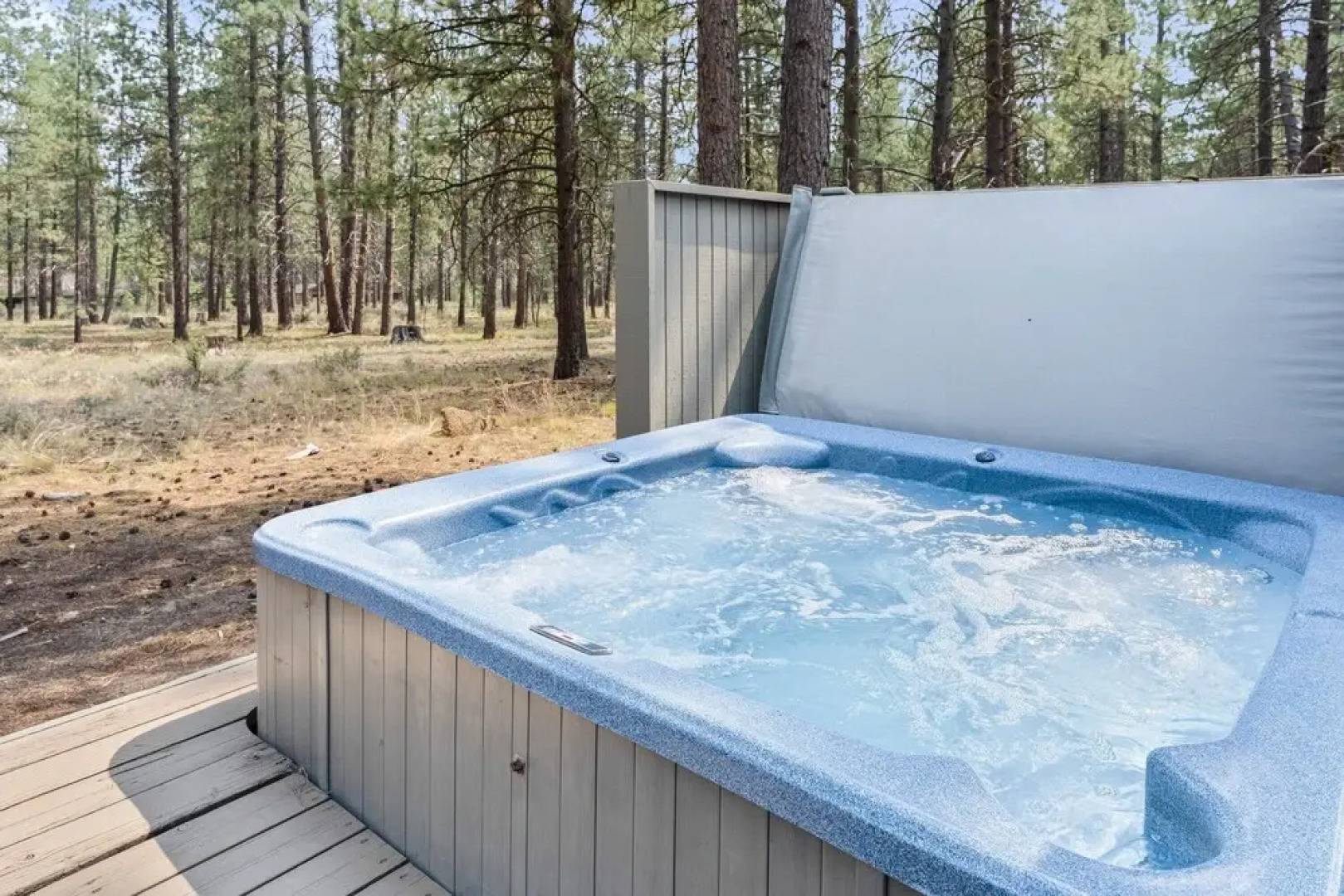 8 Quartz Mountain 3 Bedroom Home by Redawning