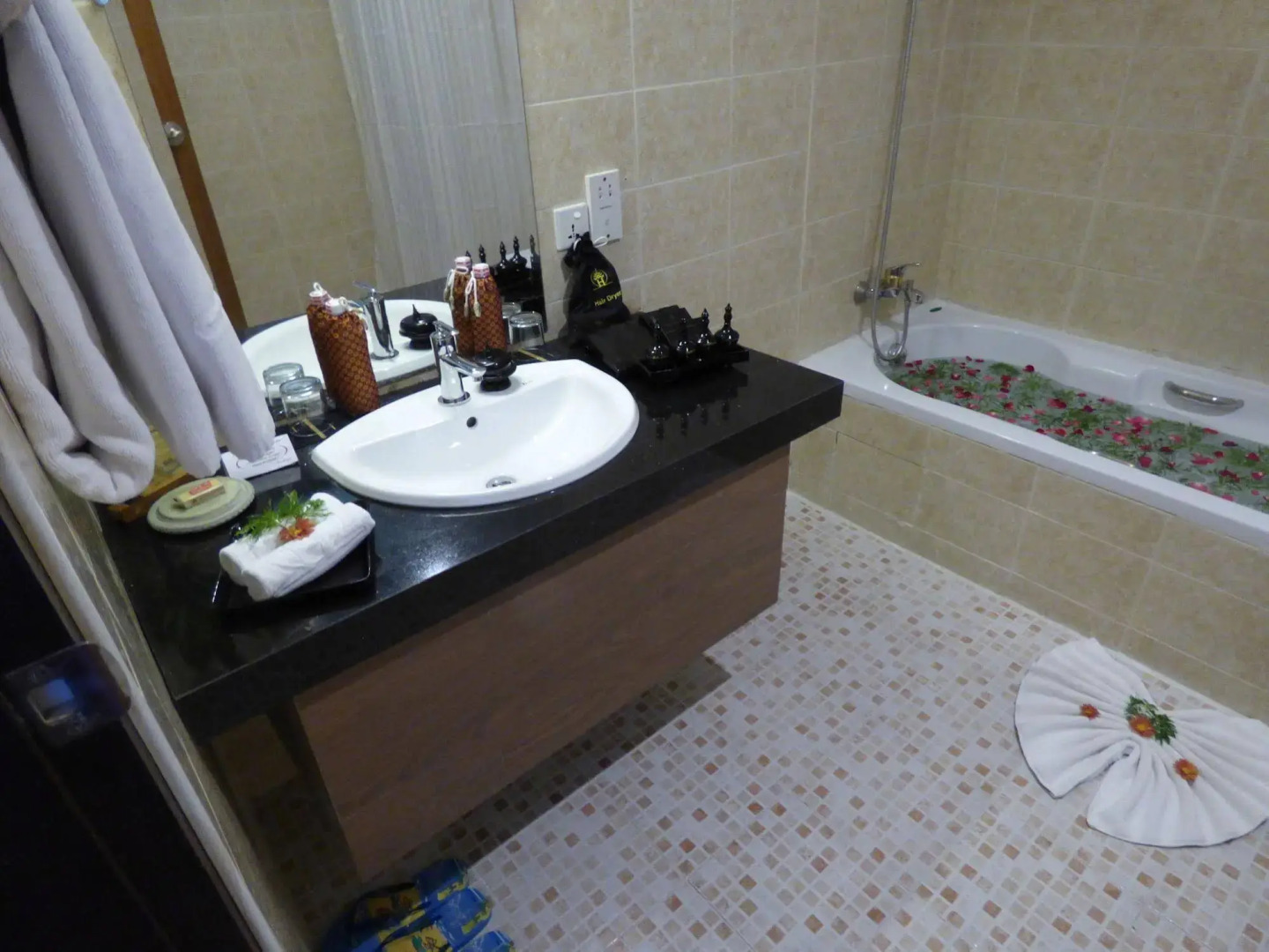 Amazing Ngapali Resort